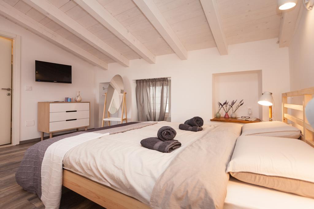 And Hey Guest house 4*